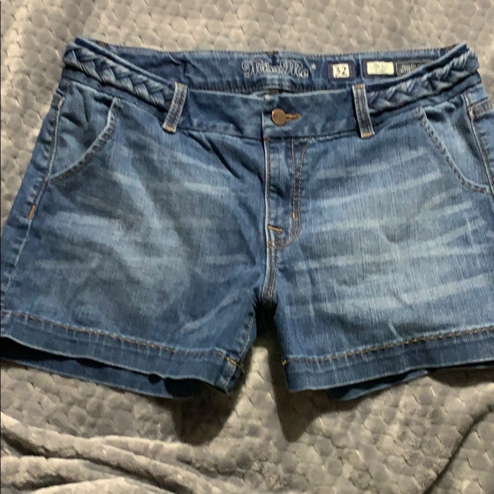 Miss Me shorts
